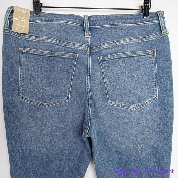 NEW Madewell Cali Demi-Boot Jeans in Dorrance Wash: TENCEL™ Denim Edition, 32 - Picture 9 of 15